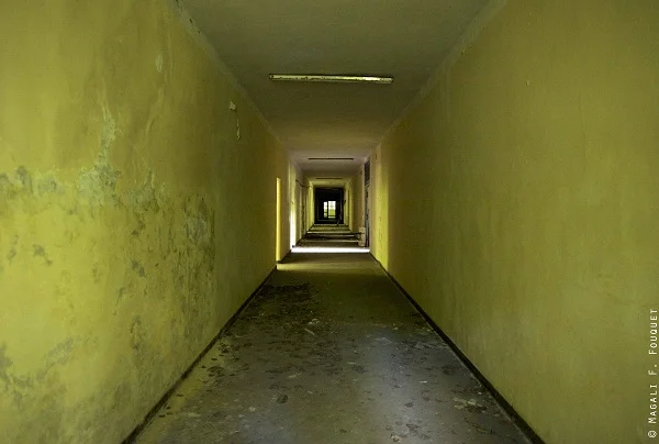 -®couloir jaune