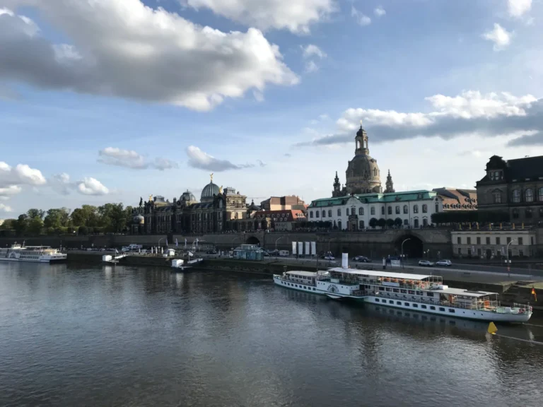 Lire la suite à propos de l’article Guide de Dresde