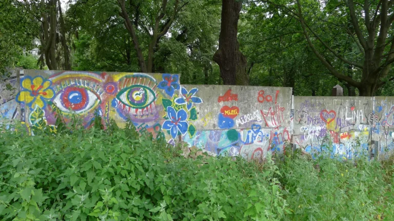 Lire la suite à propos de l’article Tour du mur de Berlin à vélo : Berliner Mauerweg