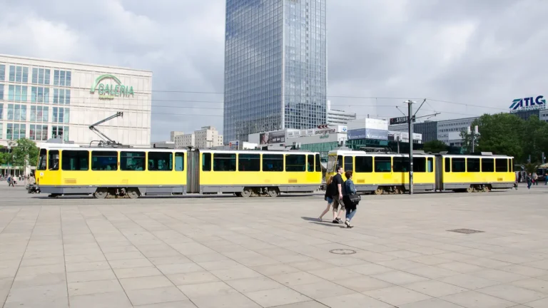 Lire la suite à propos de l’article Les transports en commun à Berlin : quel ticket acheter ?