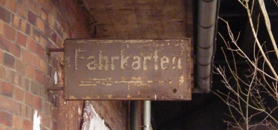 You are currently viewing En attendant le train