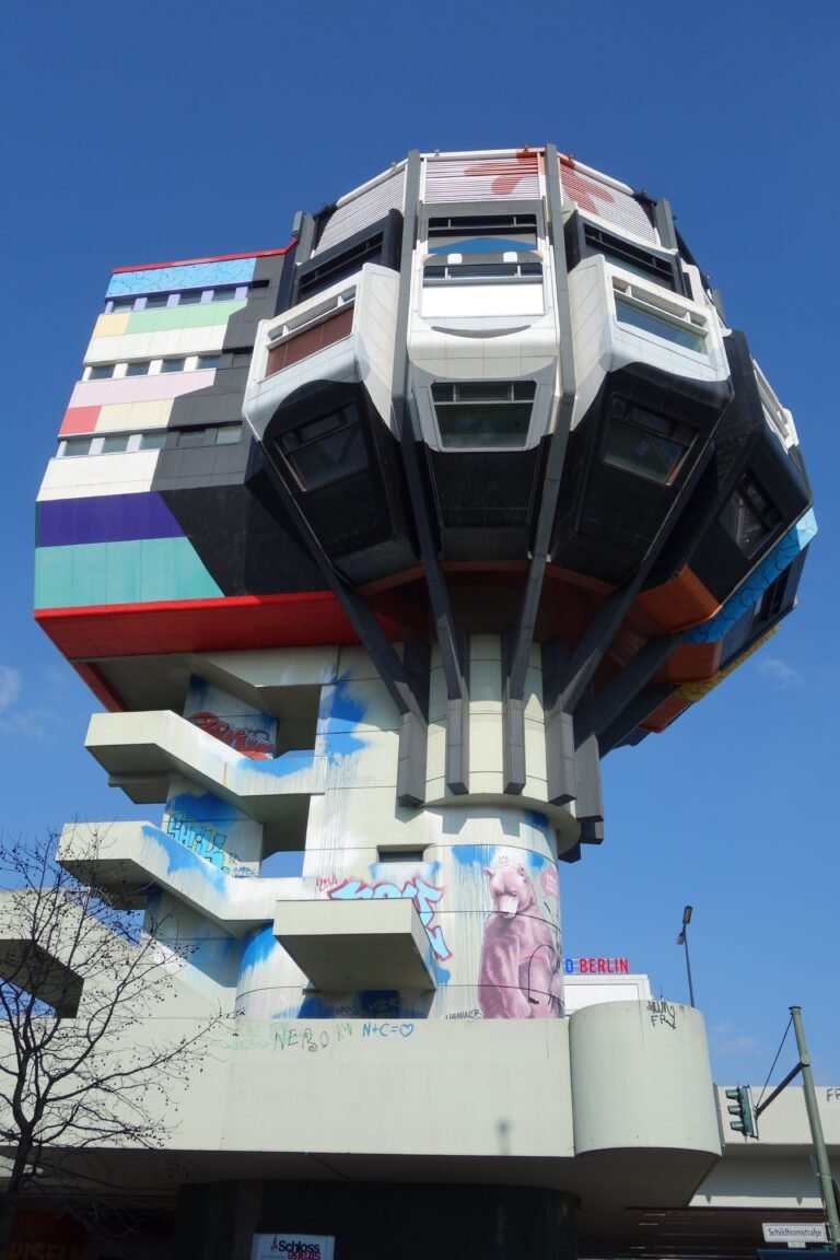 Lire la suite à propos de l’article Architectures futuristes à Berlin