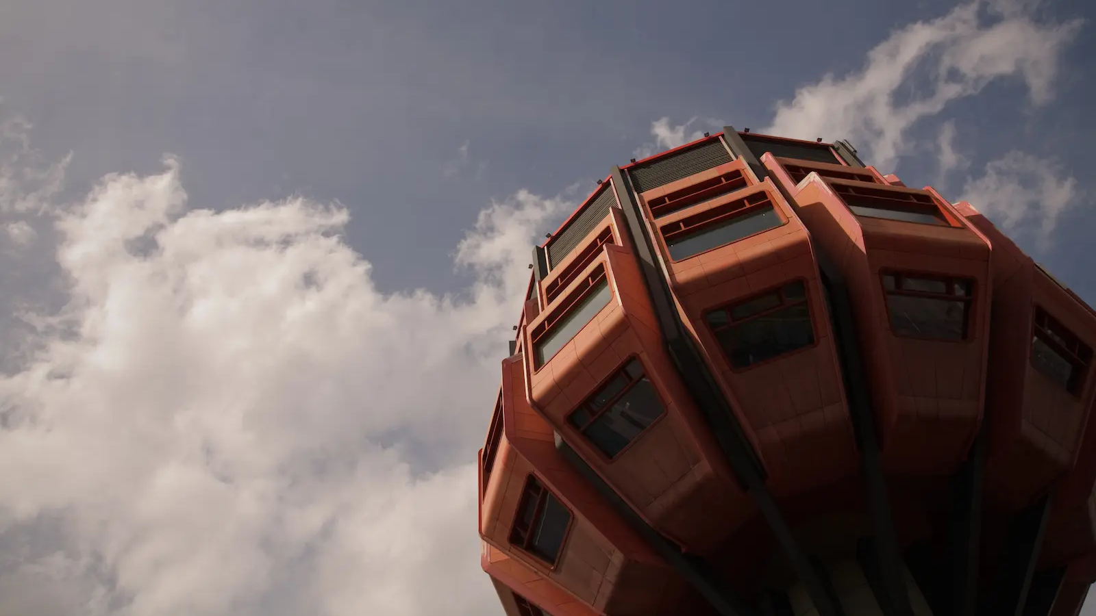 You are currently viewing Architectures futuristes à Berlin