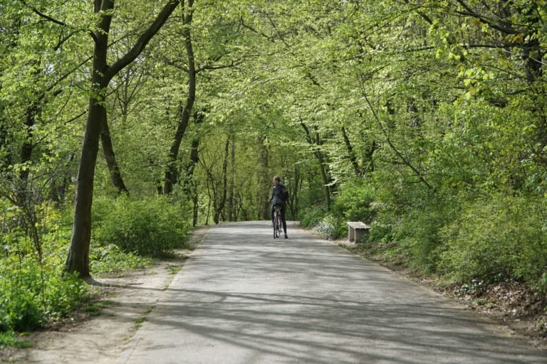 Lire la suite à propos de l’article Le tour de Berlin en vélo